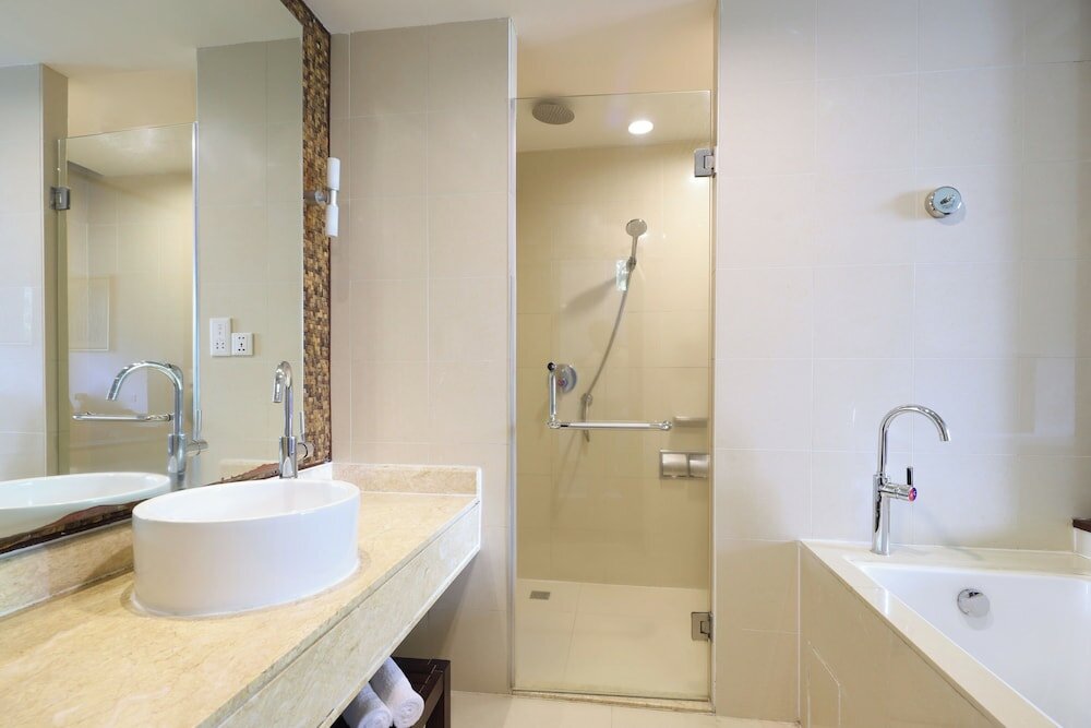 Фото Grand Mercure Sanya Yalong Bay