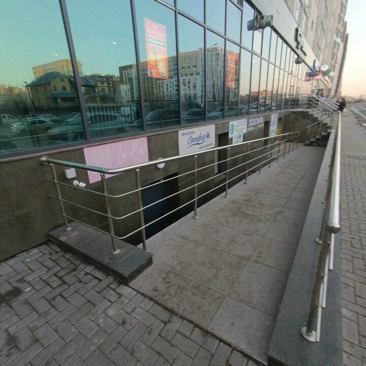 Children's clothing store Lori.by, Astana, photo