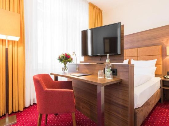 Фото Hotel Fürst Bismarck