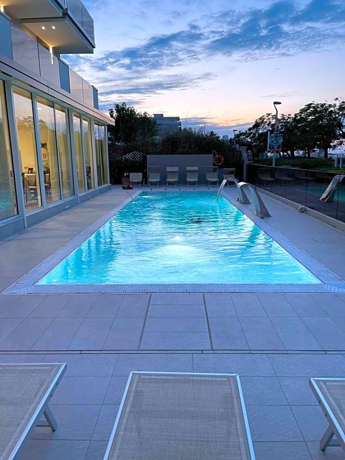 Фото Hotel Ascot