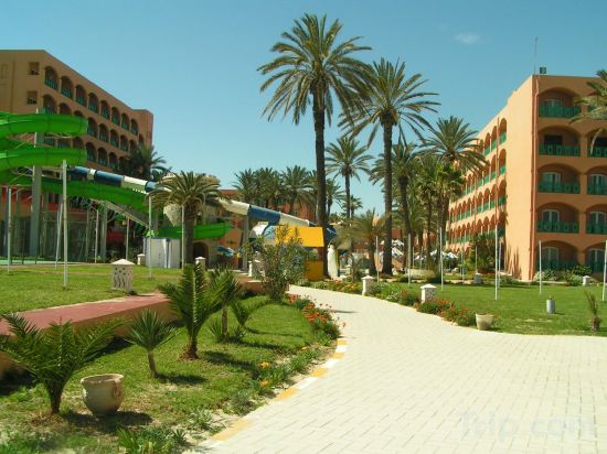 Фото отеля 3