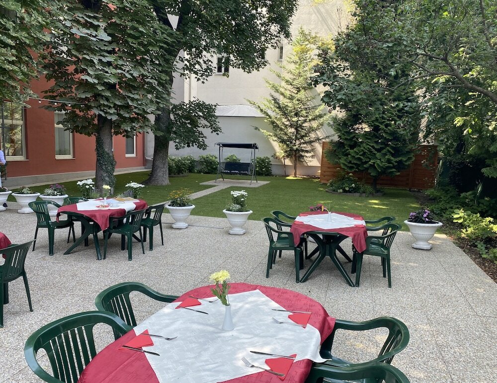 Фото Garten - & Kunsthotels Gabriel