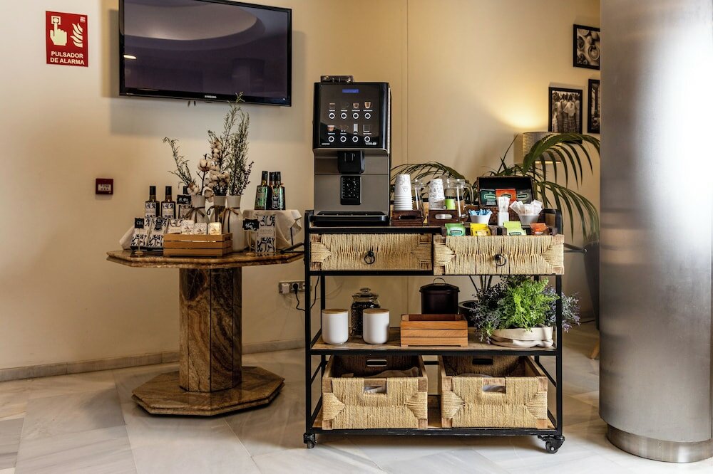 Фото Hotel Serrano