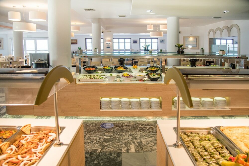 Фото Semiramis Village