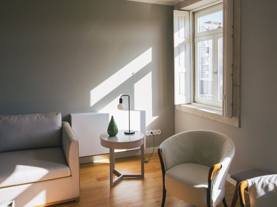 Фото Menina Colina Guesthouse