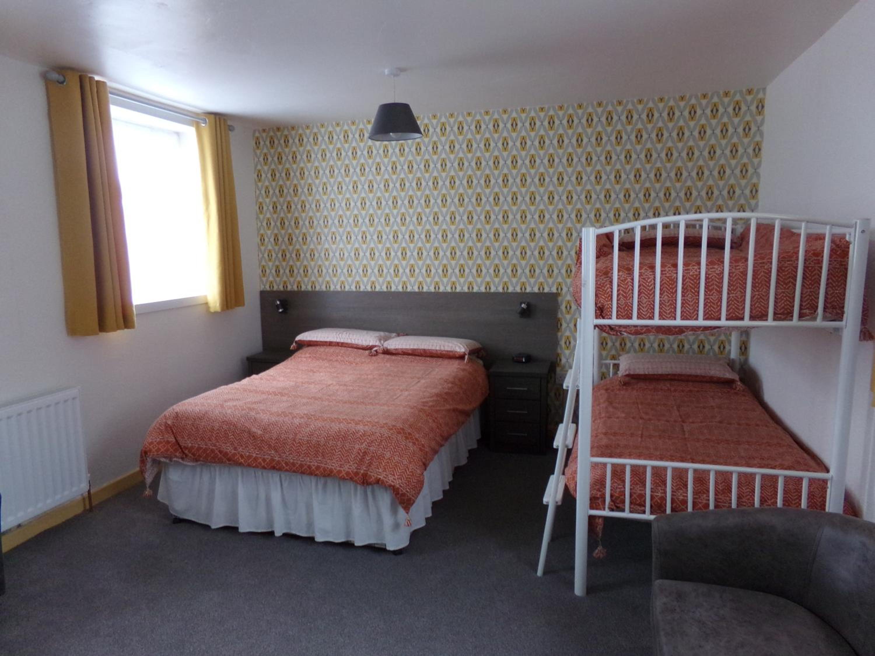 Фото St Annes Hotel