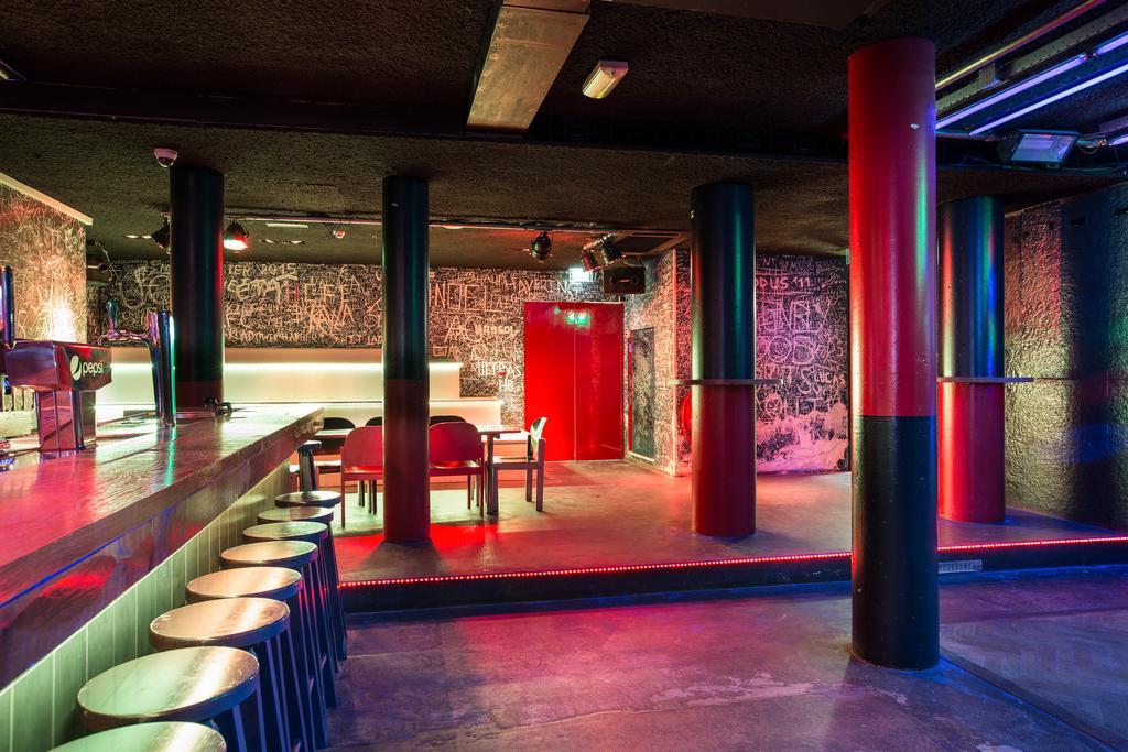 Фото Hans Brinker