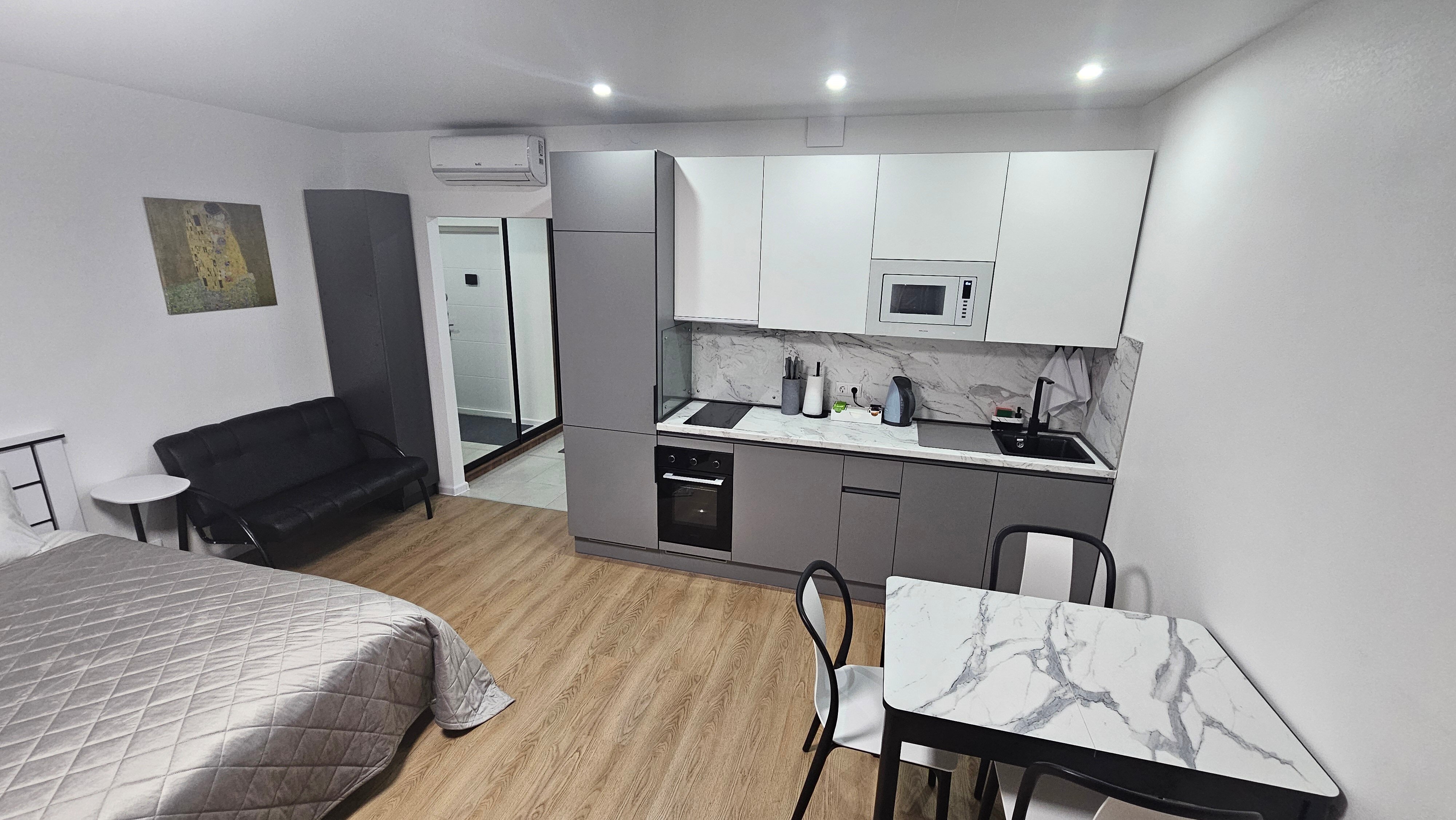 Фото Апартаменты Сокольники Студия на 19-м этаже