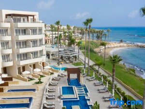 Гостиница Alexander The Great Beach Hotel