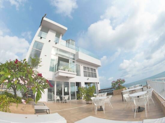 Фото La Vogue Boutique Hotel & Casino