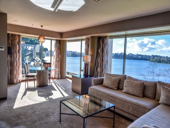 Фото Waipuna Hotel & Conference Centre