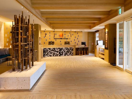 Фото Hot Cross Point Santa Monica