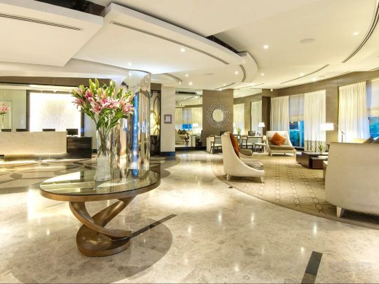 Фото Quest Hotel & Conference Center