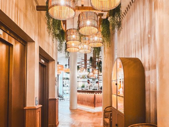 Фото Bloom House Hotel & SPA