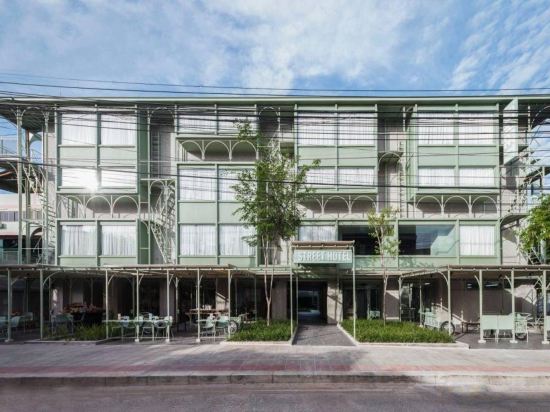 Фото Samsen Street Hotel