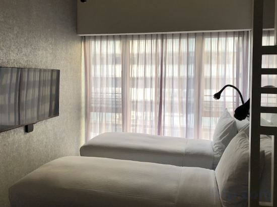 Фото 162987926043