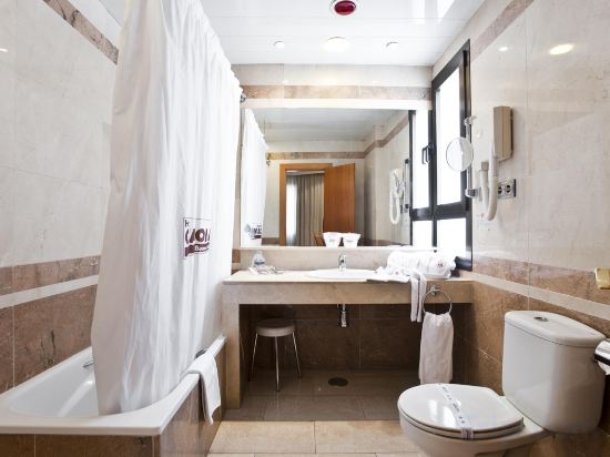 Фото Catalonia Conde de Floridablanca