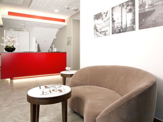 Фото Residhome Paris Rosa Parks