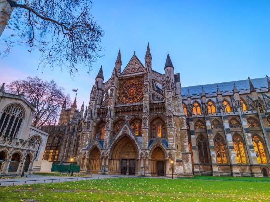 Фото White Ferry House Victoria PubLove