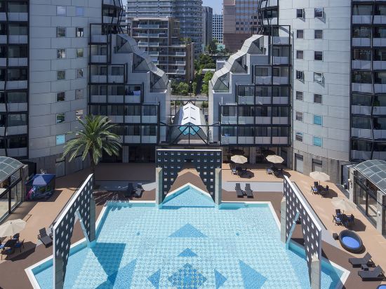 Фото The Residential Suites Fukuoka