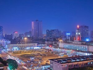 Liufang Mansion Hotel (9th-10th Floors, Guochu Computer City, No. 193 Chezhan Middle Road, Chaoyangjie Subdistrict), hotel