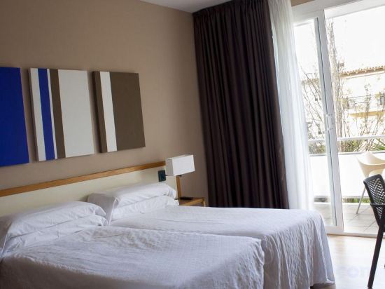 Фото Отель Subur Maritim