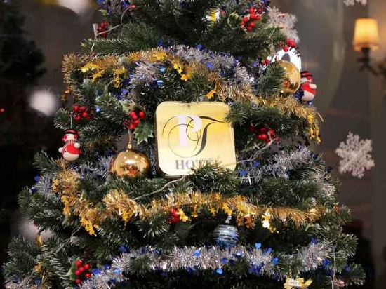 Фото Da Lat Phu Tho Hotel