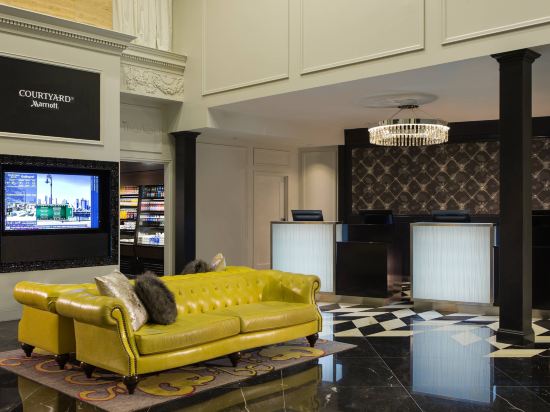 Фото Courtyard by Marriott Boston Downtown