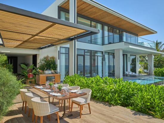 Фото Villa Le Corail A Gran Meliá Hotel