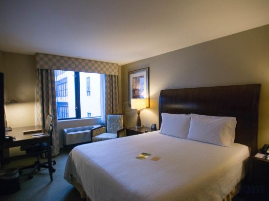Фото Hilton Garden Inn Tribeca