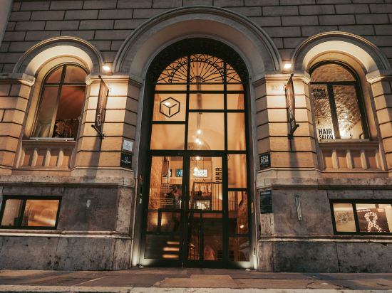 Фото Yellowsquare