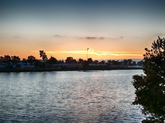 Фото Best Western Plus Bayside Hotel