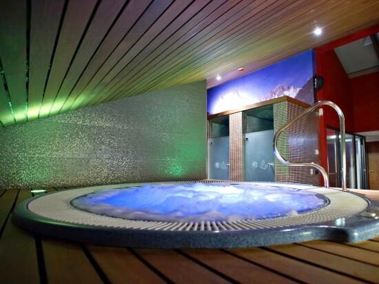 Фото Hotel Sancho Abarca