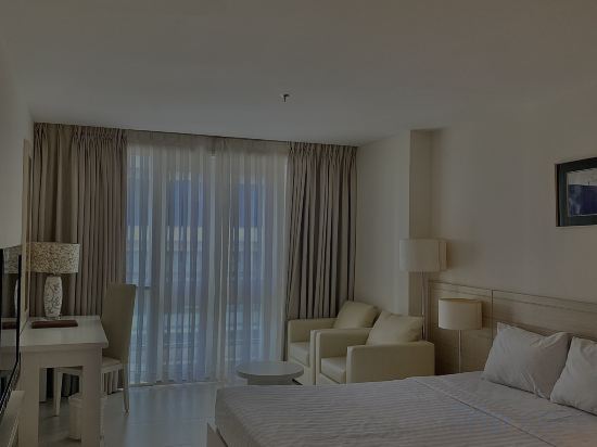 Фото Nhi Phi Hotel