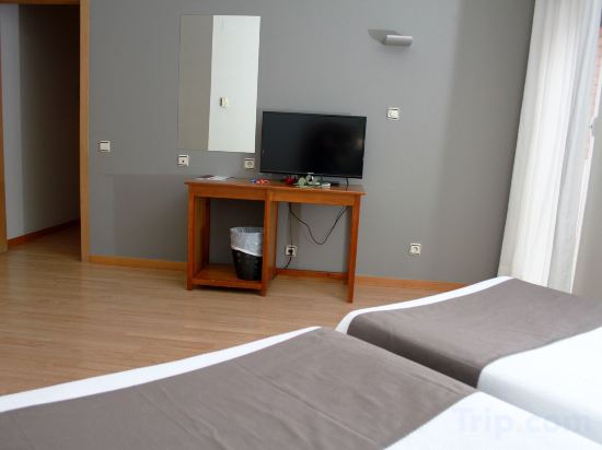 Фото Hotel Isabel de Segura