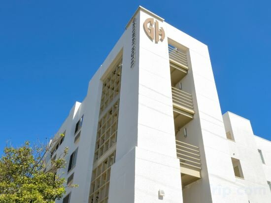 Фото Gateway Hotel Santa Monica