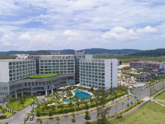 Фото отеля 2