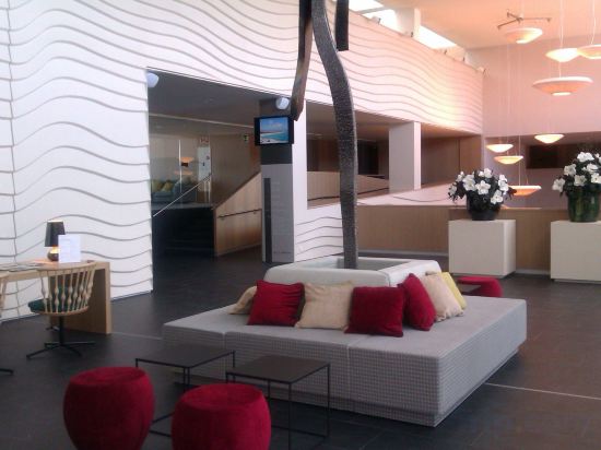 Фото Hotel Atenea Port Barcelona Mataro