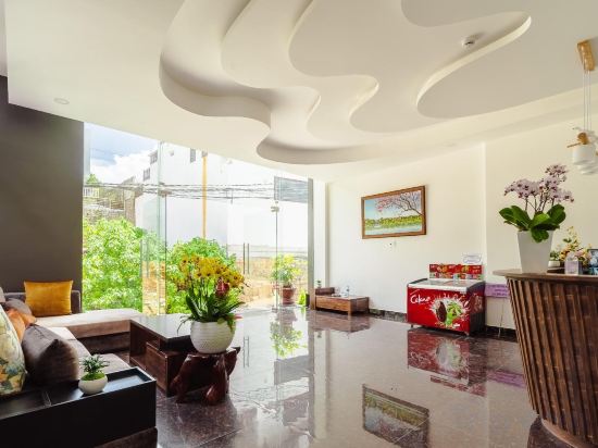 Фото Mega Sky Hotel