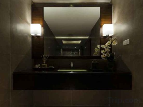 Фото Casa Nithra Bangkok