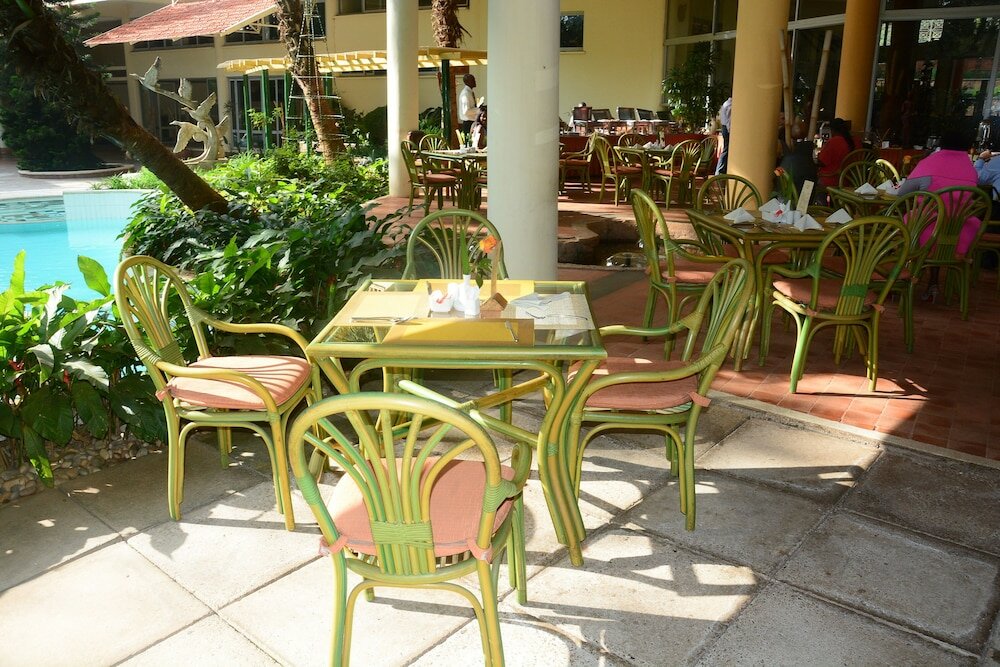 Фото Golf Course Hotel