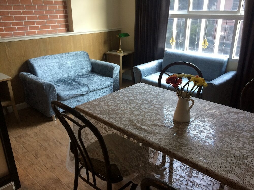 Фото Bourbon St Boutique Hotel