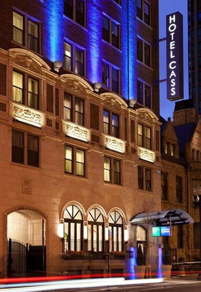 Фото Holiday Inn Express Chicago - Magnificent Mile, an Ihg Hotel