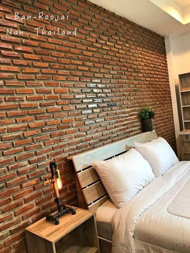 Фото Ban Roojai