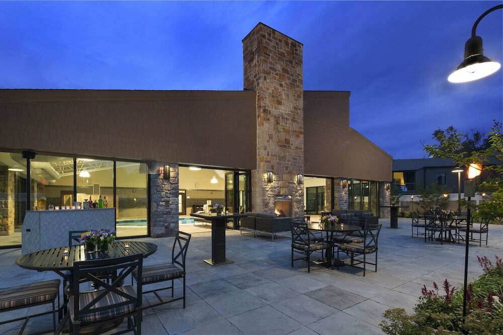 Фото Chauncey Hotel & Conference Center