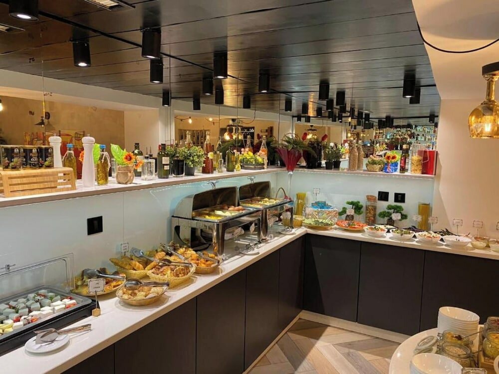 Фото Capital Hotel