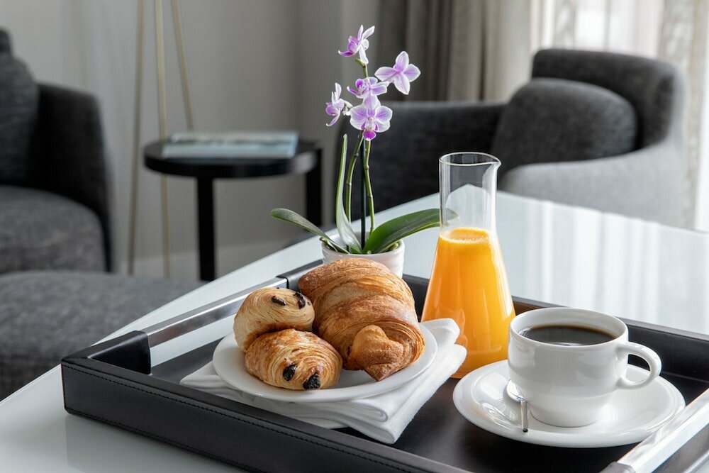 Фото The Westin Jersey City Newport