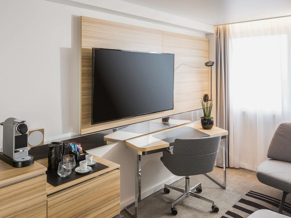 Фото Novotel Strasbourg Centre Halles