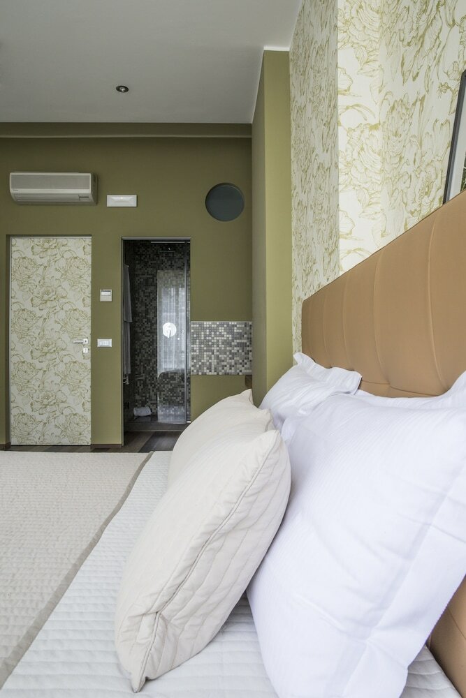 Фото Serendipity Rooms