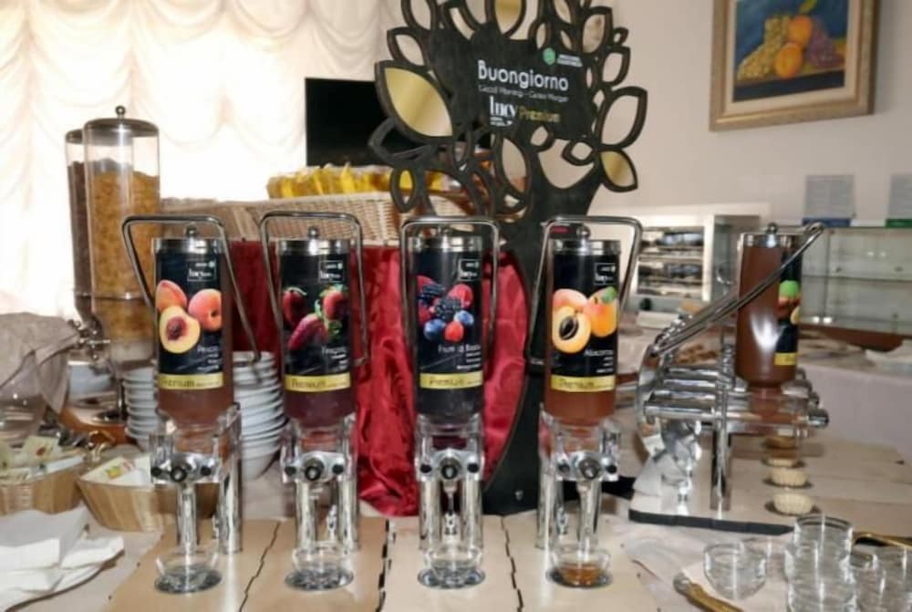 Фото Hotel Excelsior